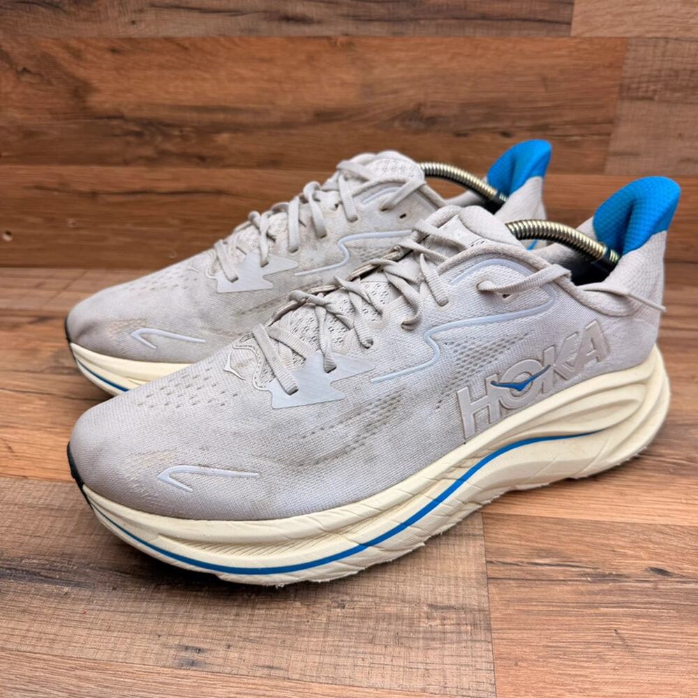 Hoka One One Clifton 10 Men’s Size 11D Stucco beige  Blue sneakers
